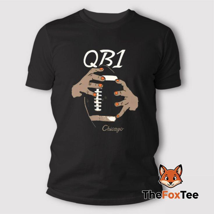 QB1 Chicago Bears Football Hands T Shirt QB1-Chicago-Bears-Football-Hands-T-Shirt